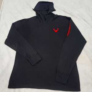 Men's bucked-up black T-shirt, size L, long sleeves with hood